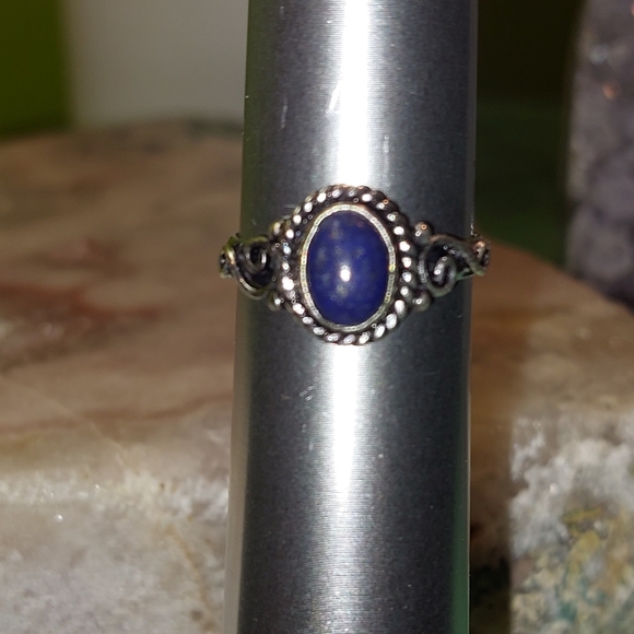 Lapis Lazuli Dainty Ring - Picture 4 of 6